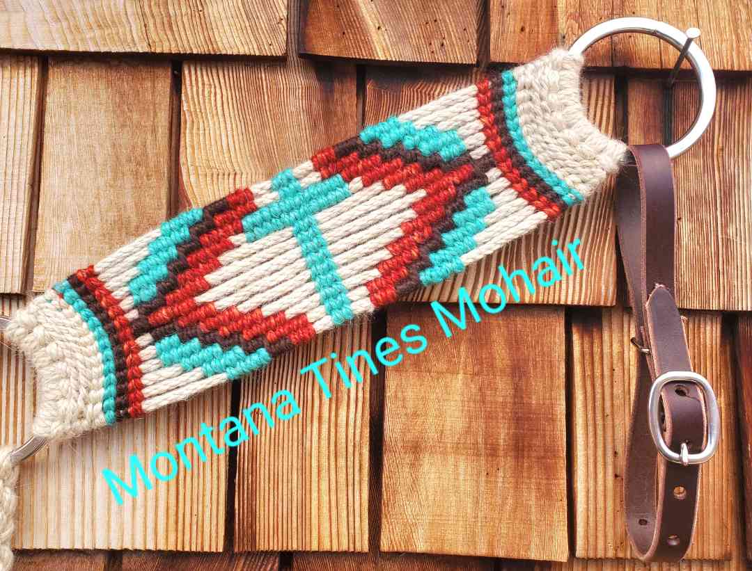 Natural cross breast collar