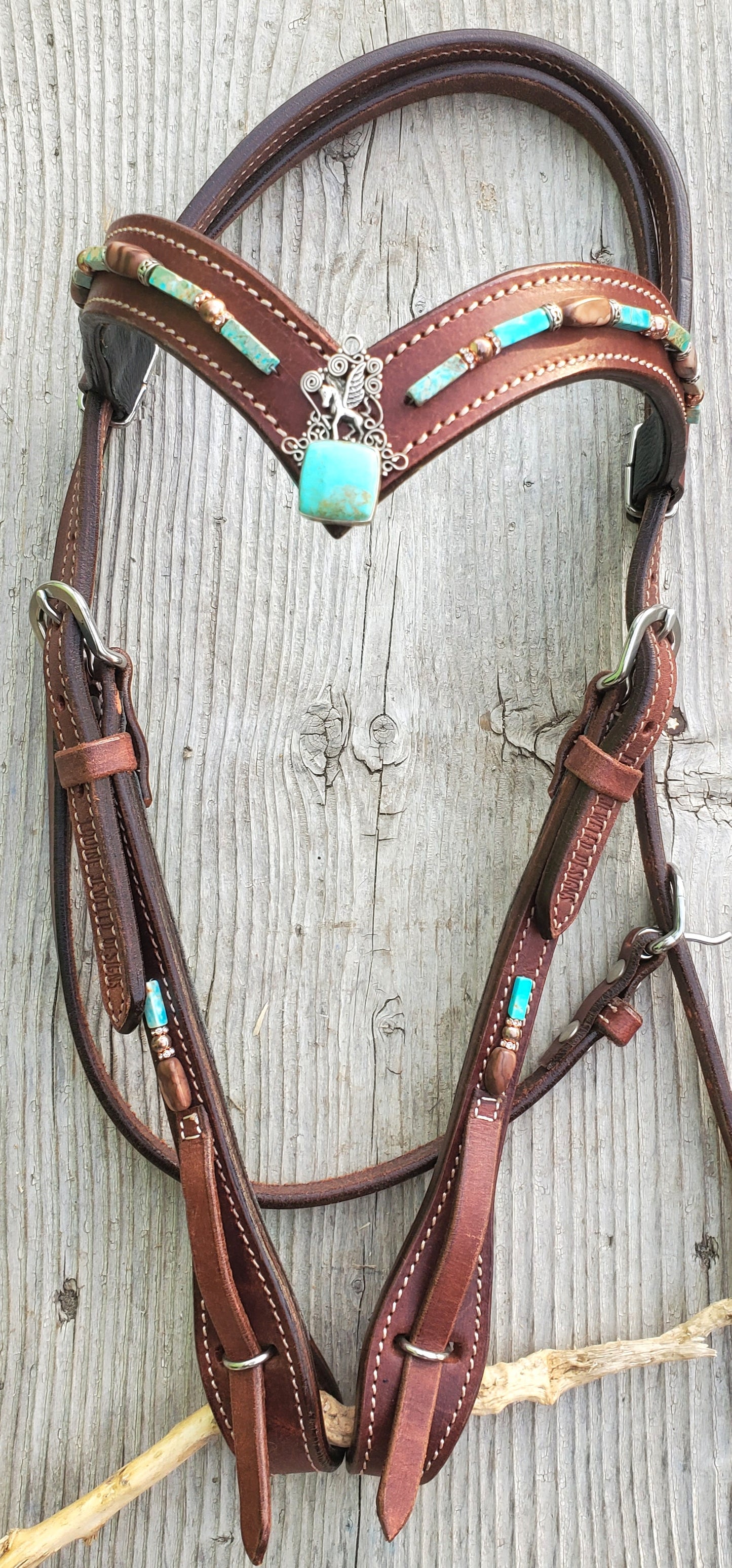 Equine Jeweled Designs headstall.