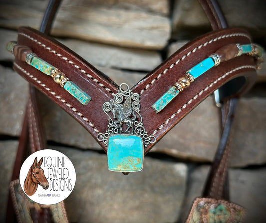 Equine Jeweled Designs headstall.